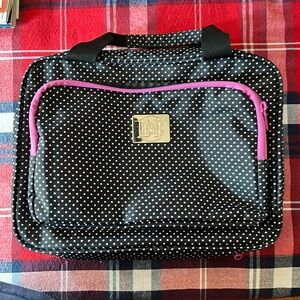 B&G Travel toiletries bag